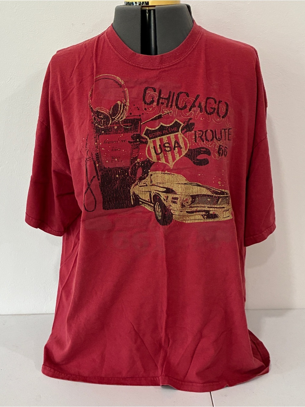 Vintage Chicago Route 66 Shirt Born in the USA Car Gas Pump Gildan 2XL XXL